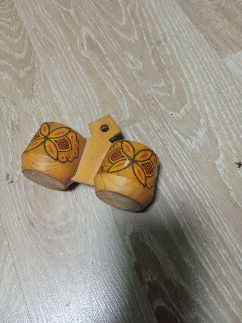 Столовые приборы.