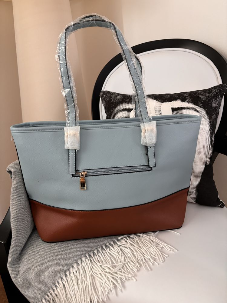 Mala / Shooper azul e castanha