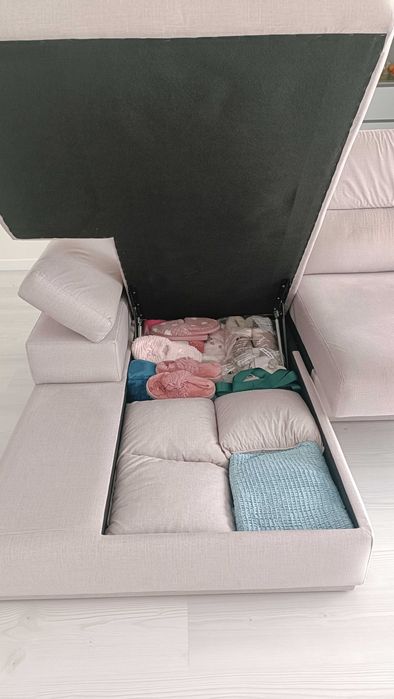 Sofá de 3 lugares com chaise longue