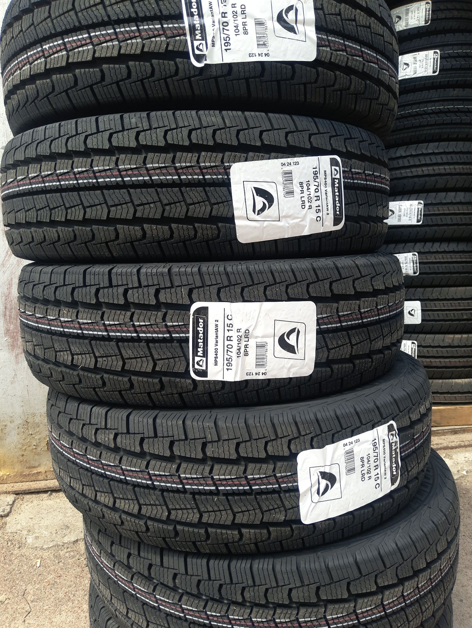 Шини Всесезонні
195/70 R15C Matador  MPS 400 Variant All Weather 2