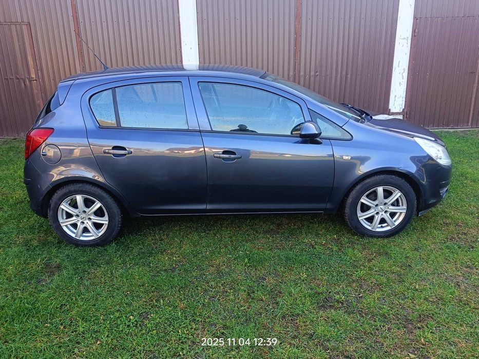 Opel Corsa D 1.2 benzyna 2008r, 5 drzwi