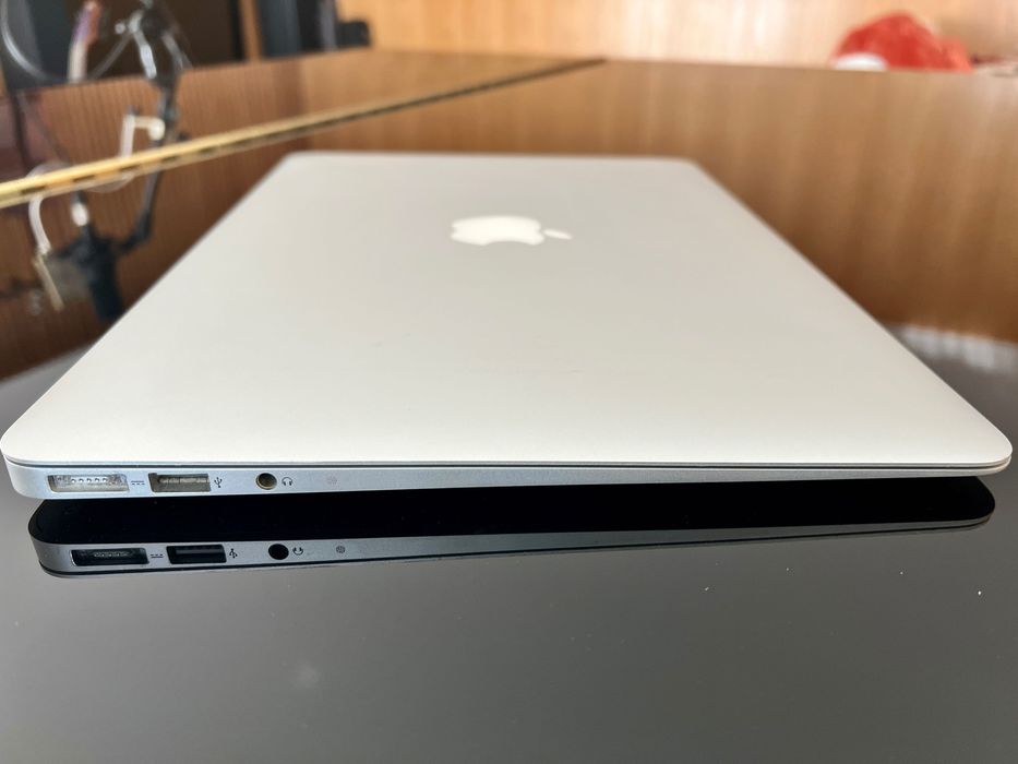 MacBook Air, 13-inch, Mid-2012