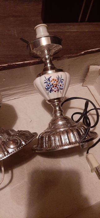 2 candeeiros antigos