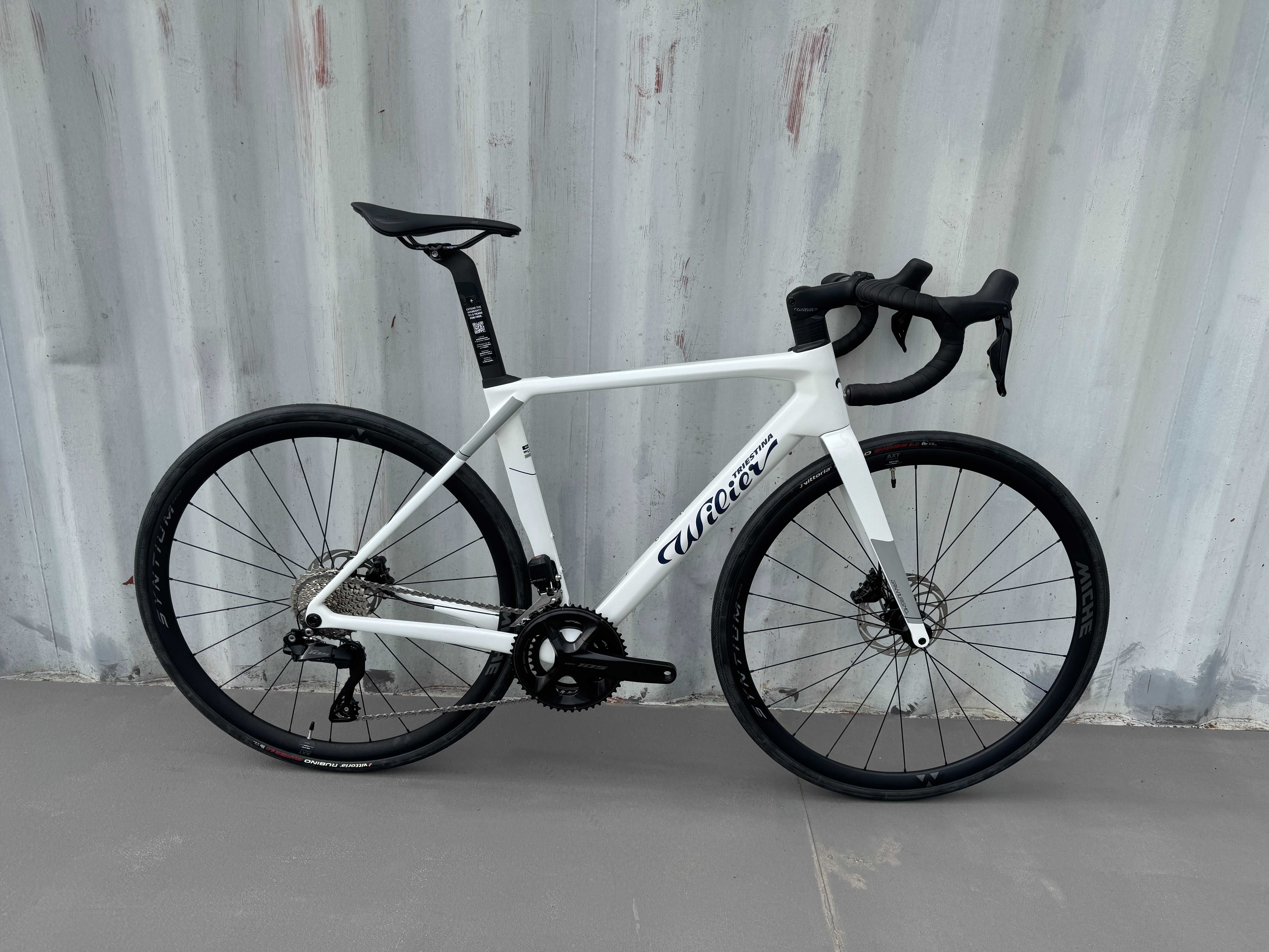 Rower szosowy Wilier Granturismo SL White rozm S 105 Di2