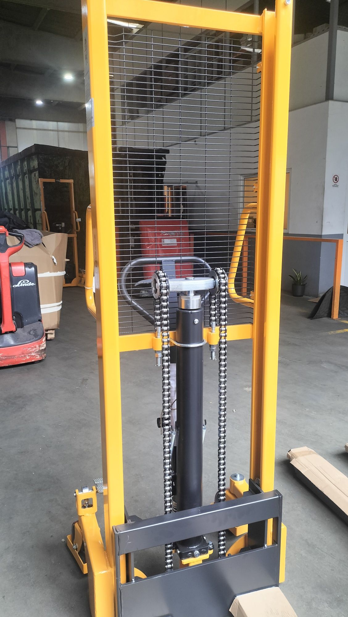 Novo , Empilhador , Porta Paletes , Stacker Manual 1000kg ,895€+iva