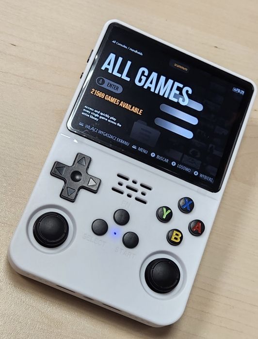 Konsola  retro przenośna R36S Nowa