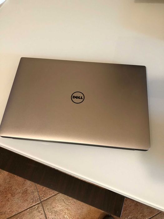 Portatil Dell Precision 5520/ i7-7820HQ Turbo 3,9 Ghz