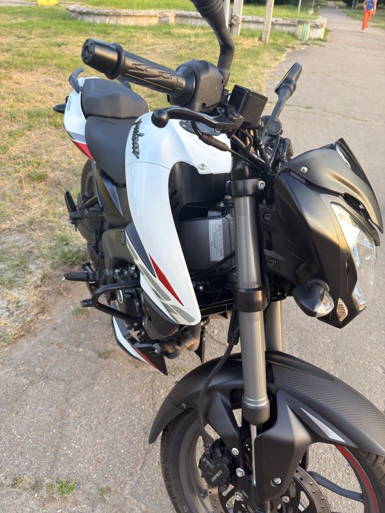 Bajaj pulsar ns200 2024