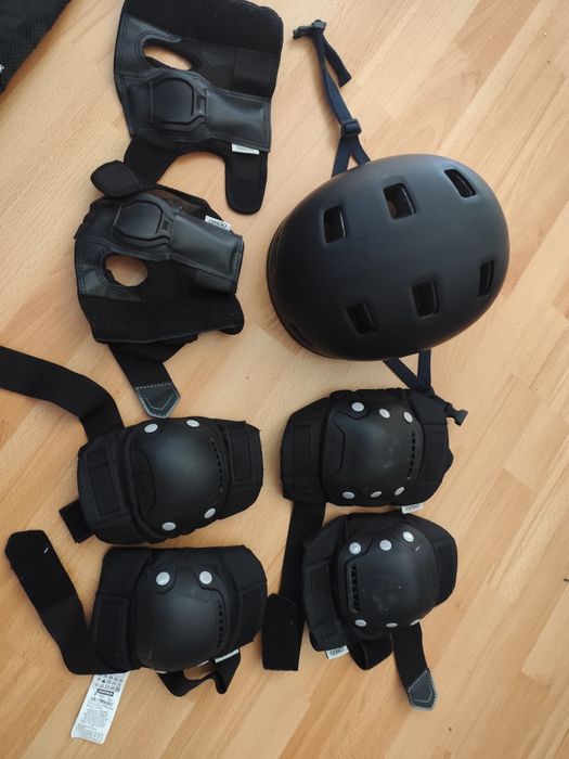 Proteção patins-capacete, joelheiras,cotoveleiras e pulso