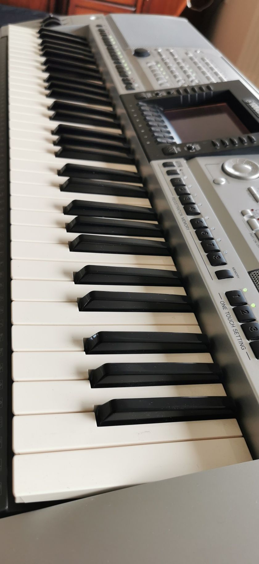 Yamaha PSR 3000 jak nowy! USB, memory card