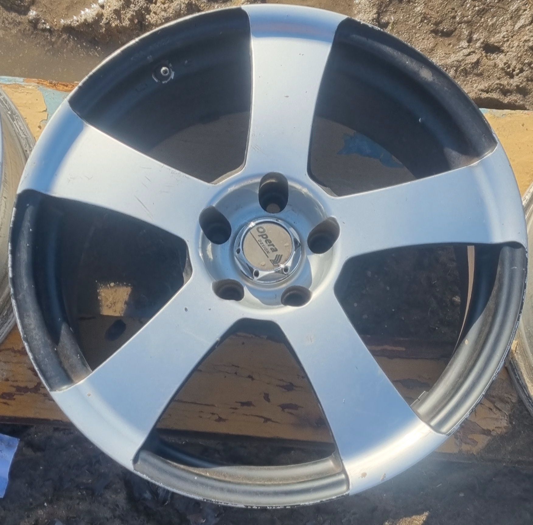 Felgi aluminiowe 18" 7.5j et35 5x112 otwór 72