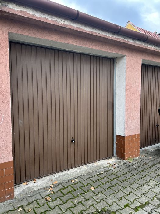 Garaż do wynajęcia w Rynku
