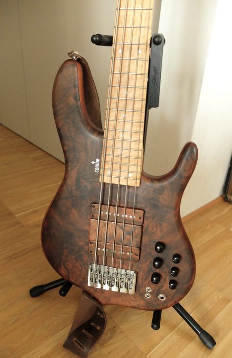 COMBE alys 5 custom. (Jak Fodera, Mayones, Ken Smith, )
