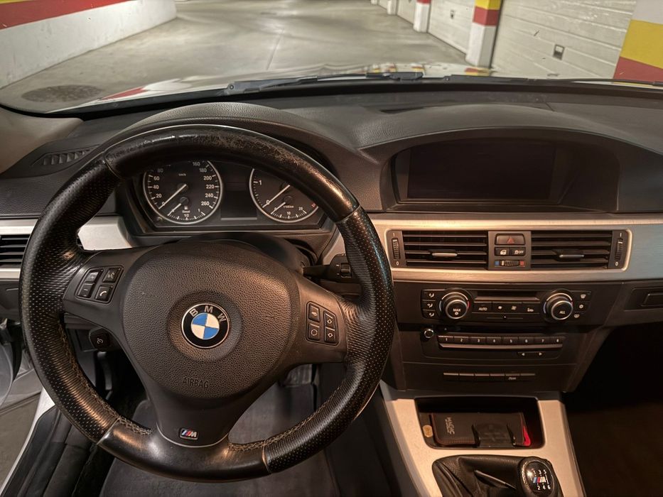 BMW 318d 2011 touring