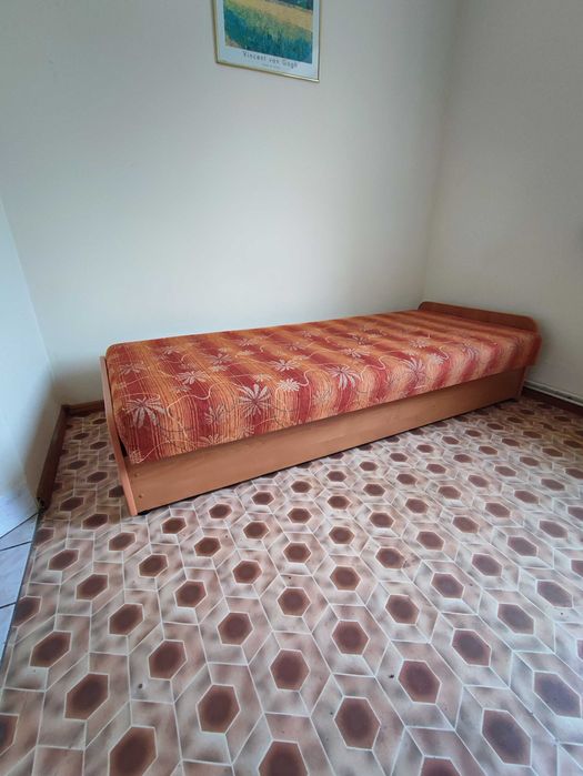 Łóżko, kanapa, szafa, stół, wymiana mebli w ośrodku, niska cena