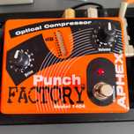 Aphex Punch Factory - kompresor optyczny & DI