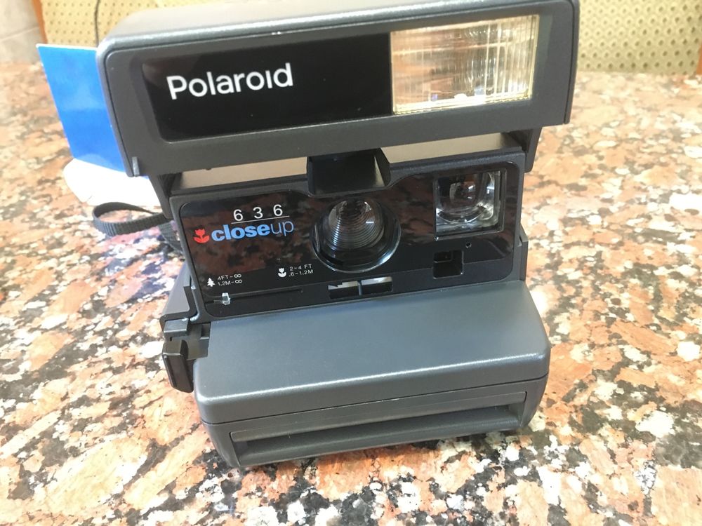 Продам Polaroid 636