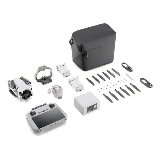 Квадракоптер (дрон) DJI Mini 4 Pro Fly More Combo Plus (вкл DJI RC 2)