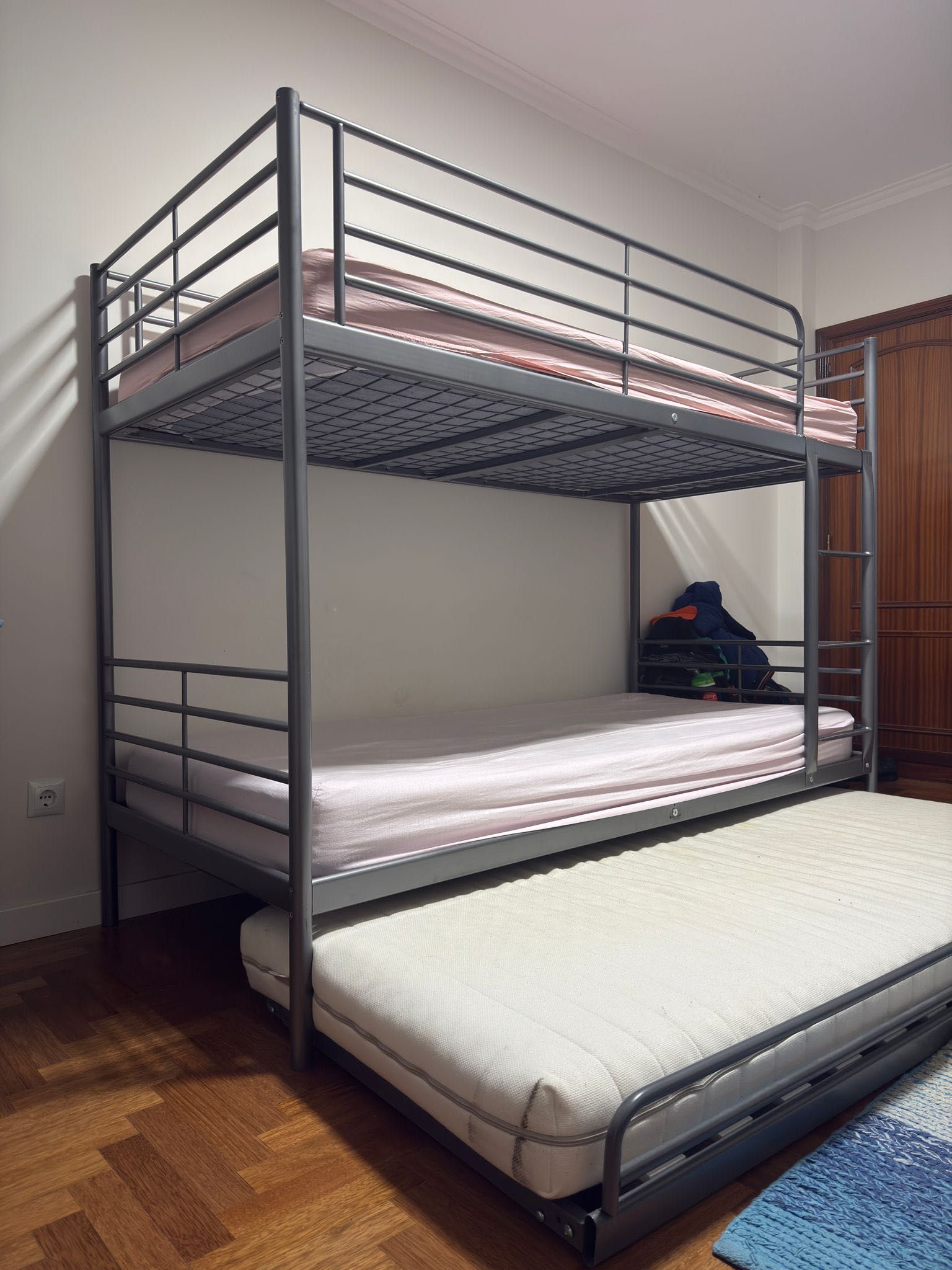 Vendo beliche com cama inferior IKEA