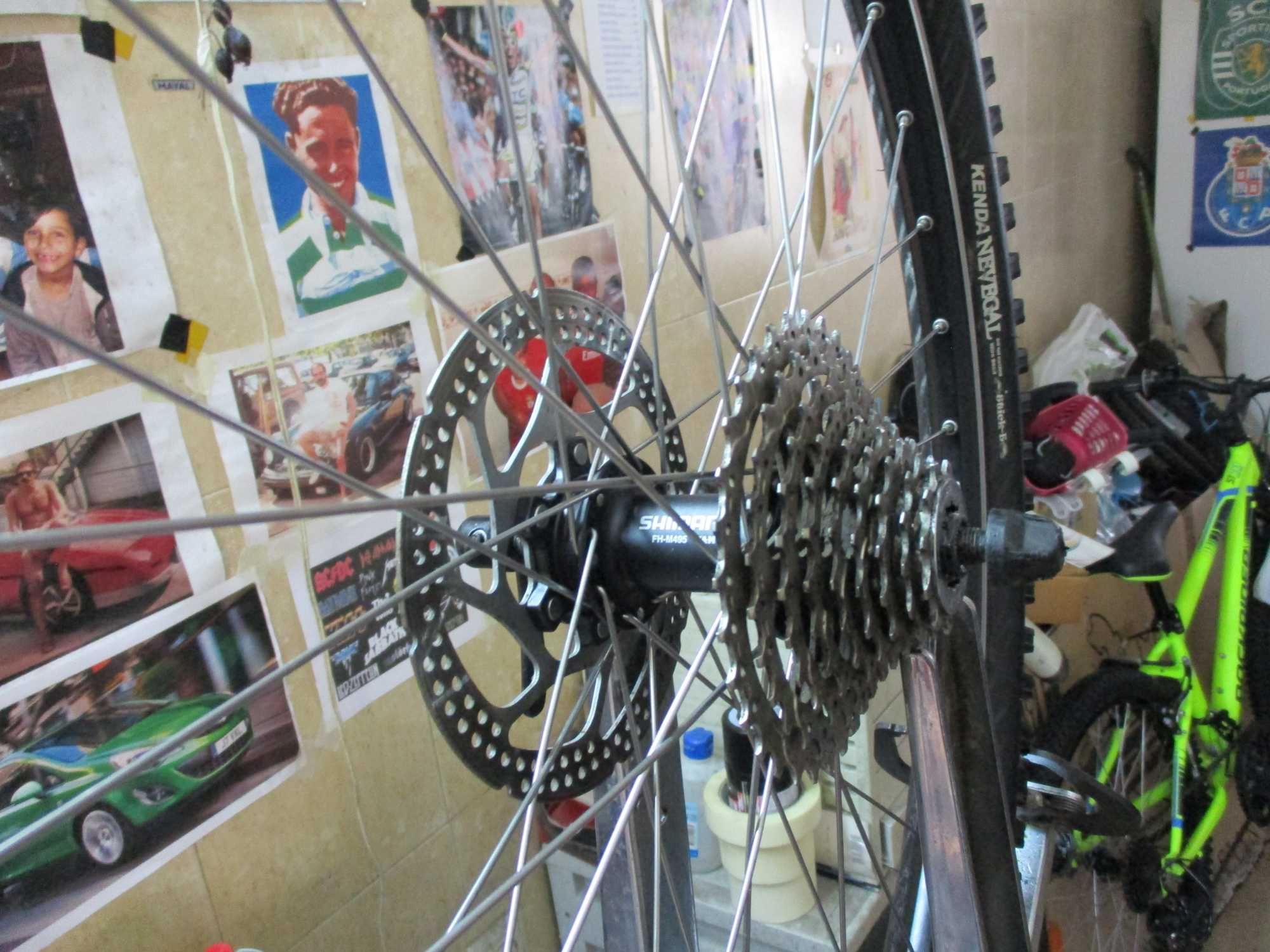 Rodas 26, c/ cubos, cassete 9V e disco 160 Shimano