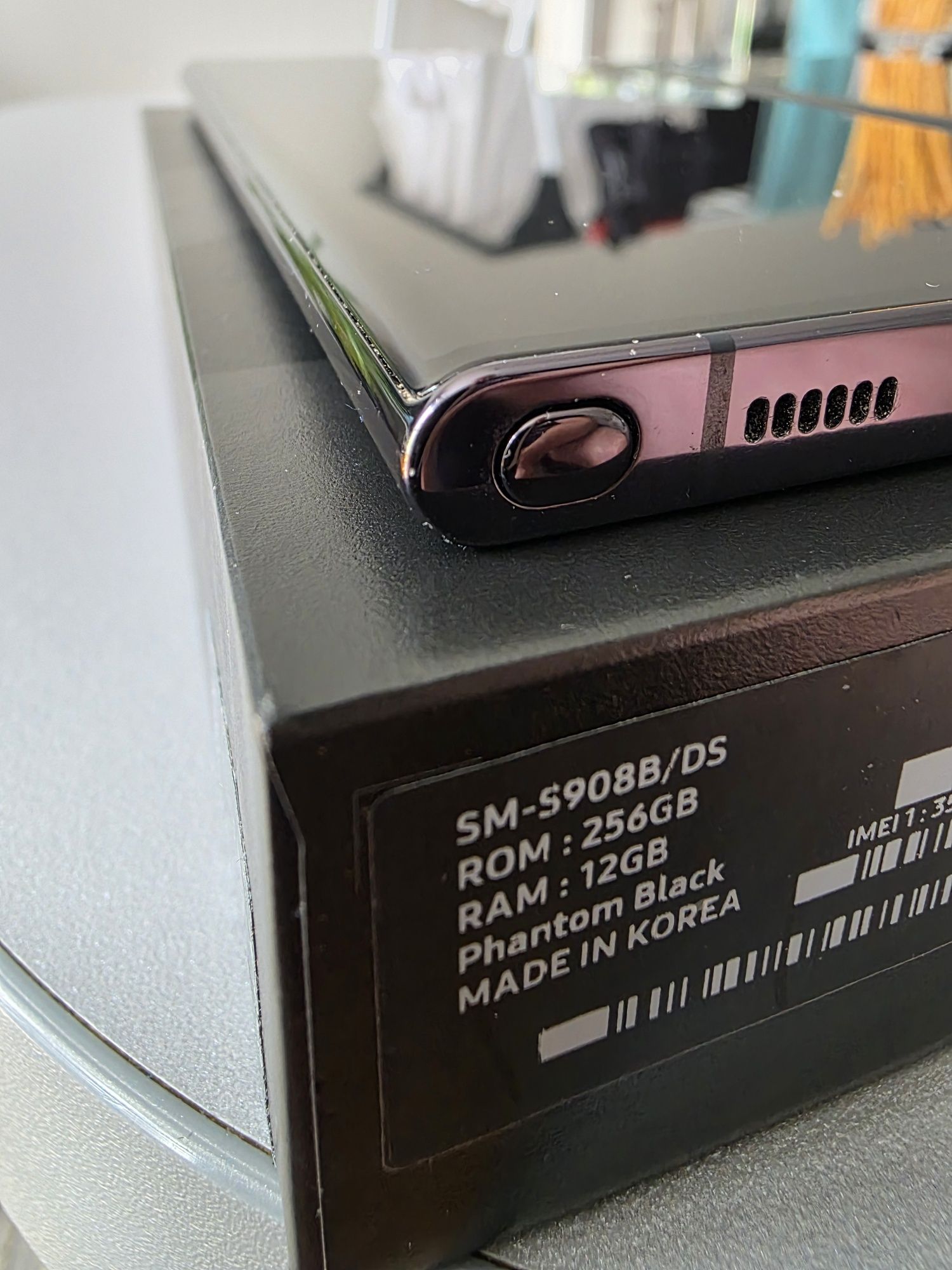 Samsung Galaxy S22 Ultra 256GB / 12GB RAM – CZARNY –