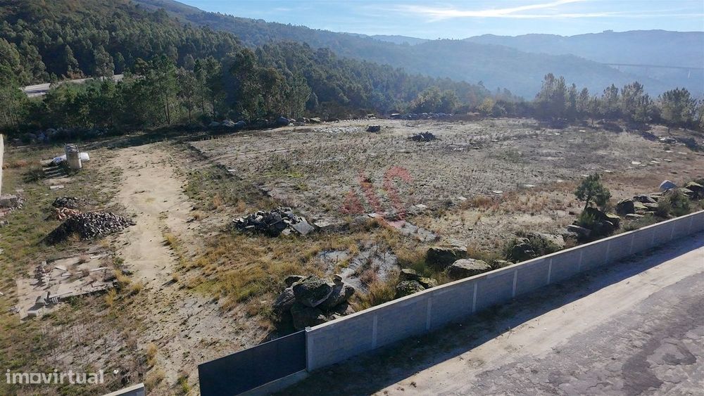 Terreno para construção com 9.638 m2  e a Proposta já aprovada com Alv