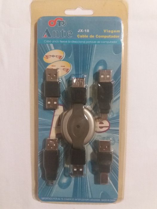 Cabo usb para viagem