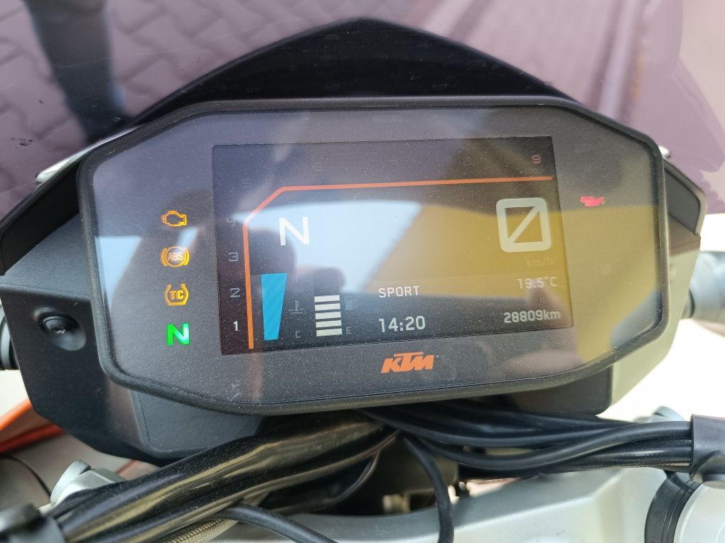 KTM Duke 690. 2017 A2!!!