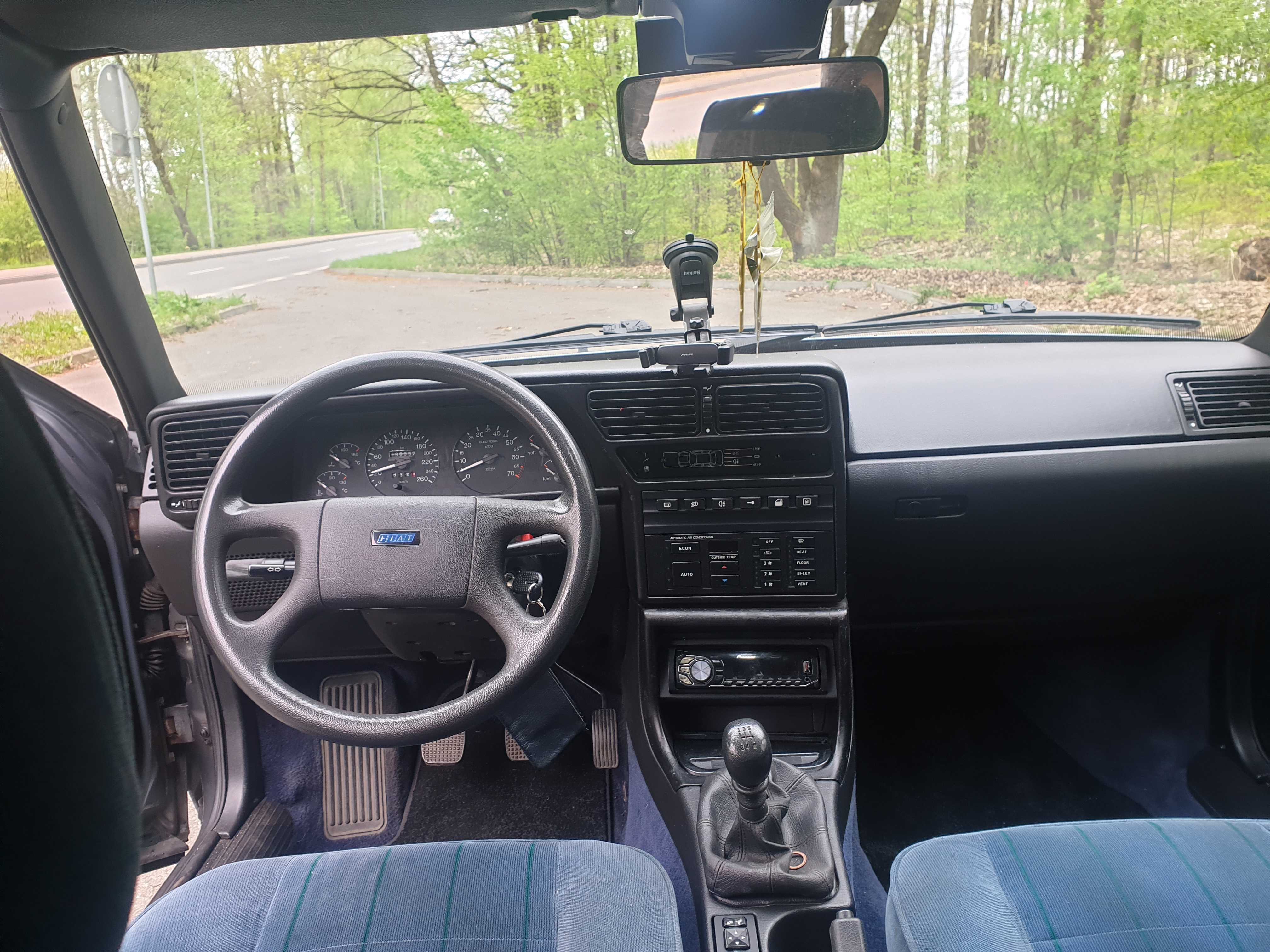 Fiat Croma 2,5 V6 zabytek żółte tablice, dobry stan