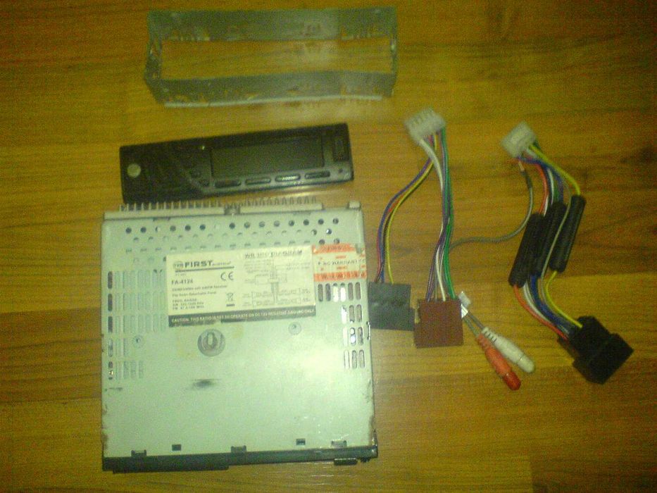 Radio stereo do auta FirstAustria FA-4124 CD, MP3, USB,