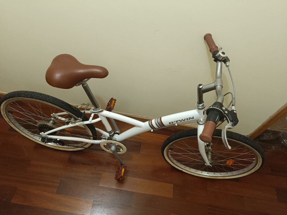Bicicleta B-Twim usada de marcha, aro 24