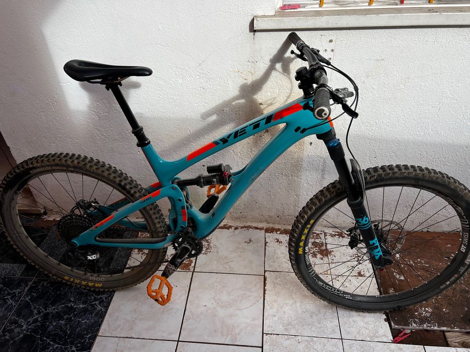 Yeti sb6 2019 otima para enduro