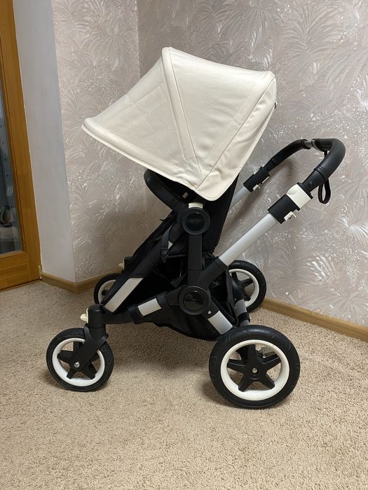 Коляска для двійні bugaboo twin