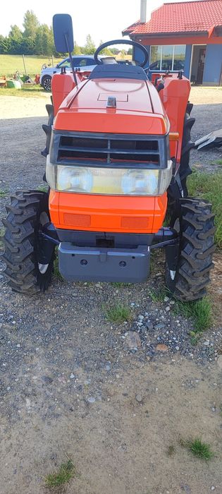 Traktorek ogrodniczy Japoński Kubota GL-23 Tur 4x4