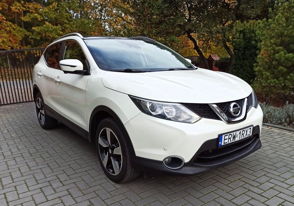 Nissan Qashqai Kamery 360 Panorama Alu Nawigacja Led Tempomat Oryginalny Lakier