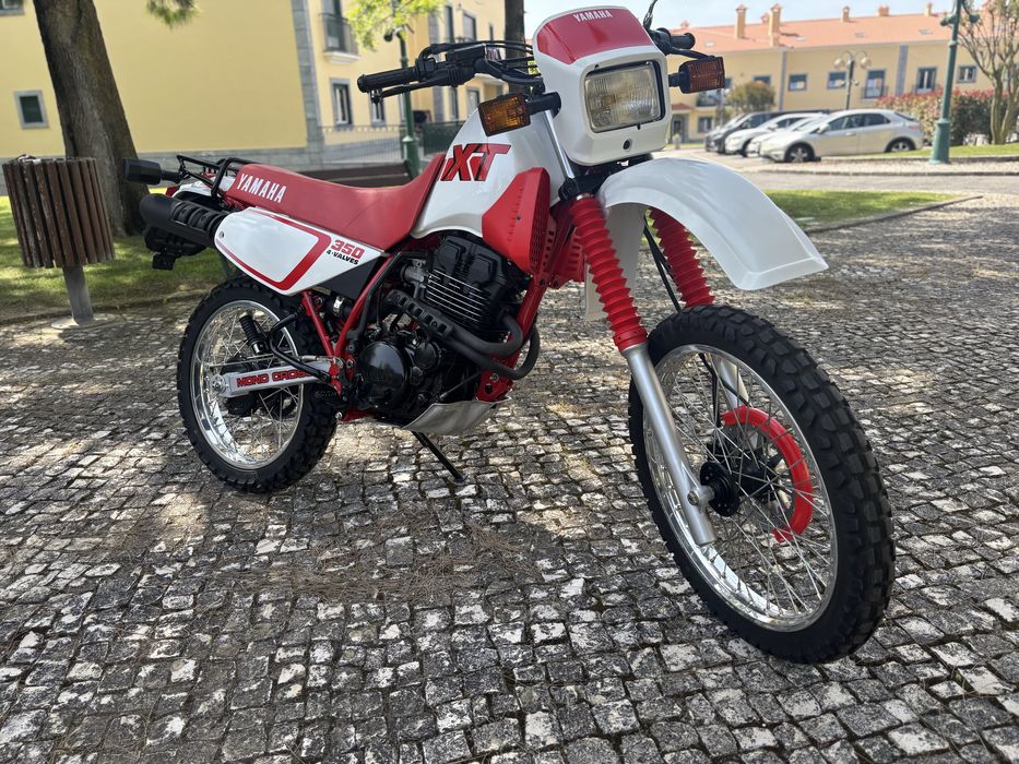 YAMAHA XT 350 4 VALVULAS
