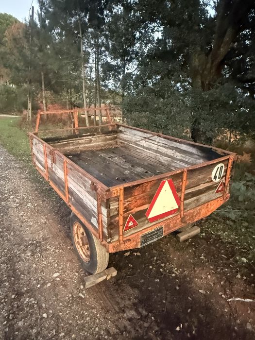 Reboque herculado 2100 kg matriculado