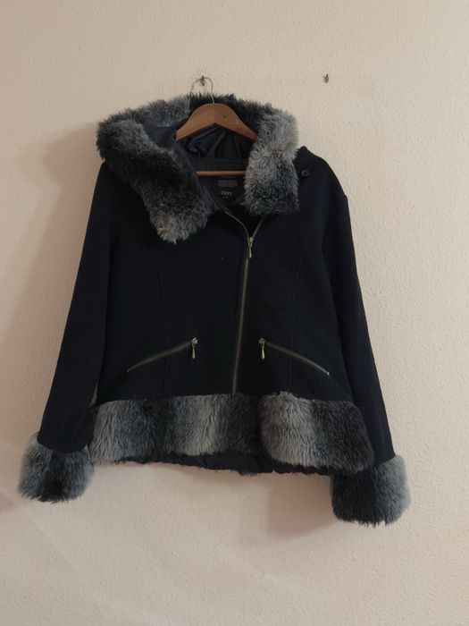 Kurteczka damska 60 %wełna