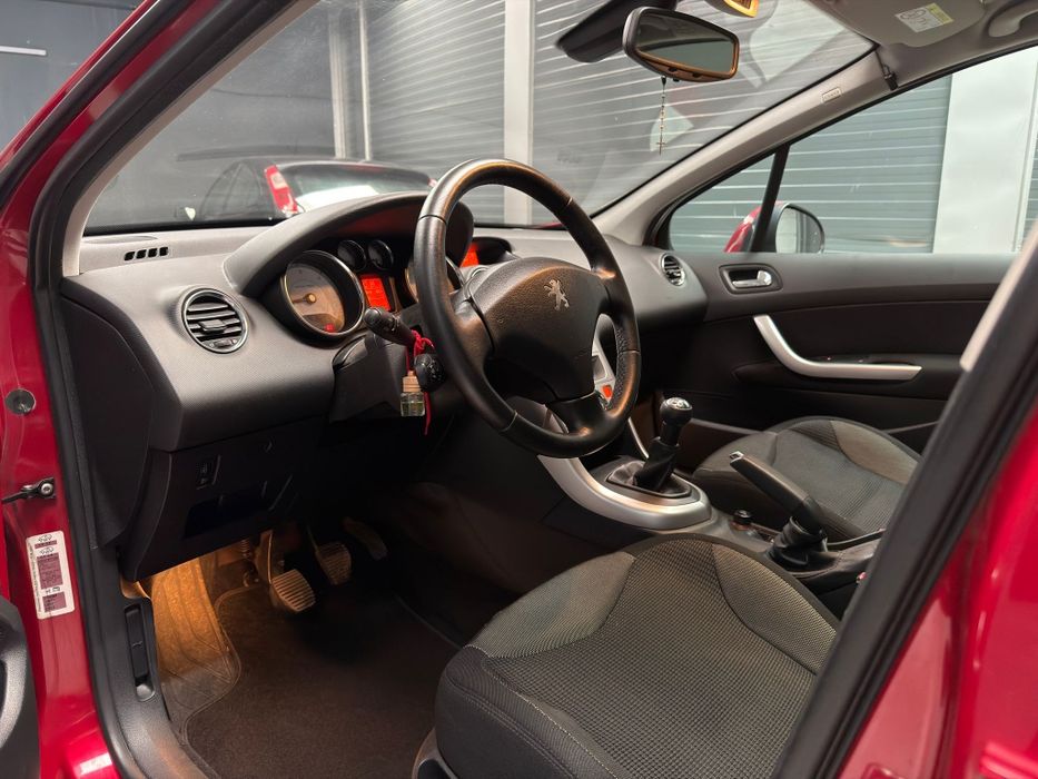 Peugeot 308 1.6HDI Impecável