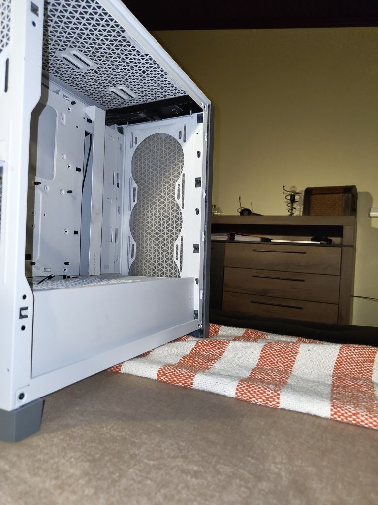 Caixa (gabinete) PC Corsair 4000D Airflow