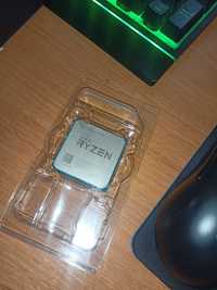 Procesor Ryzen 3 2200G + Chłodzenie Box