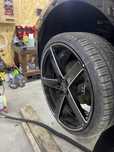 Felgi wraz z oponami 20” 5x120