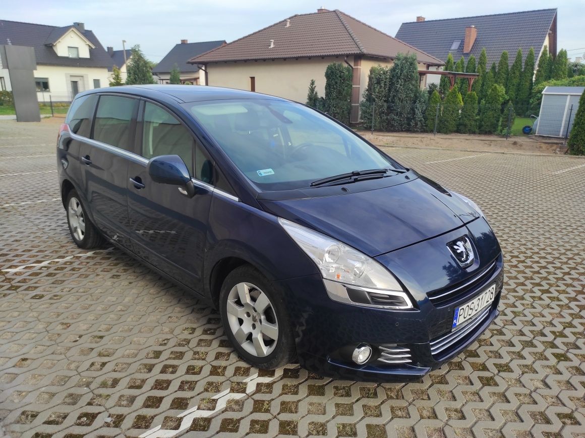 Peugeot 5008/Panorama/Nawi/HDI