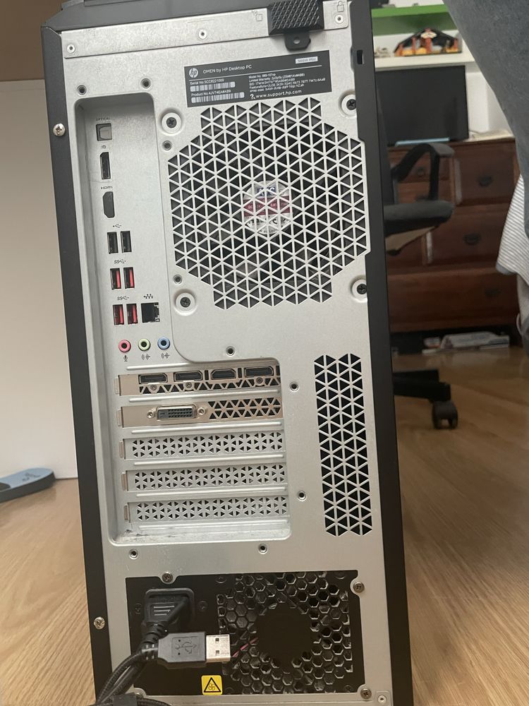 HP Omen PC GAMING (GTX 1060 Ti e AMD ryzen 5)