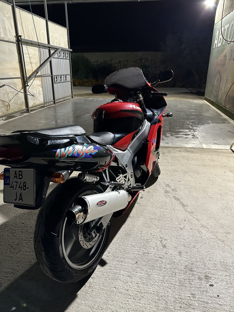 Kawasaki zx9r 1996