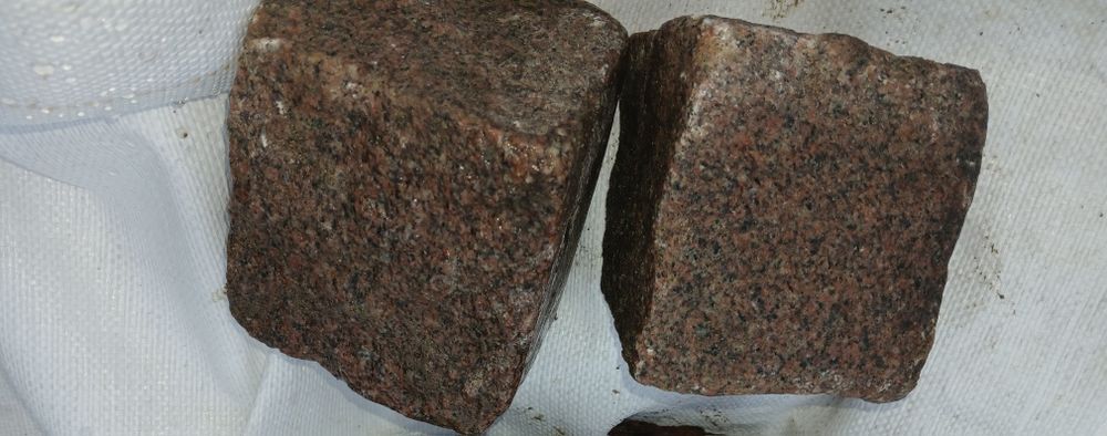 Kostka Kamień granitowy 8x11cm Vanga