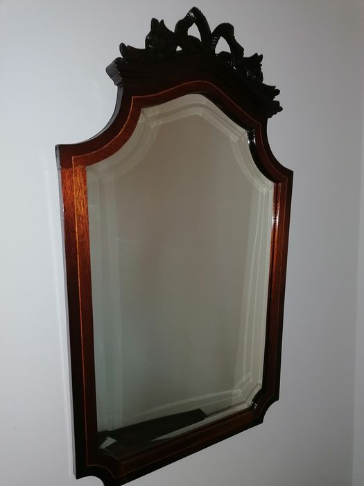 Mobília com embutidos