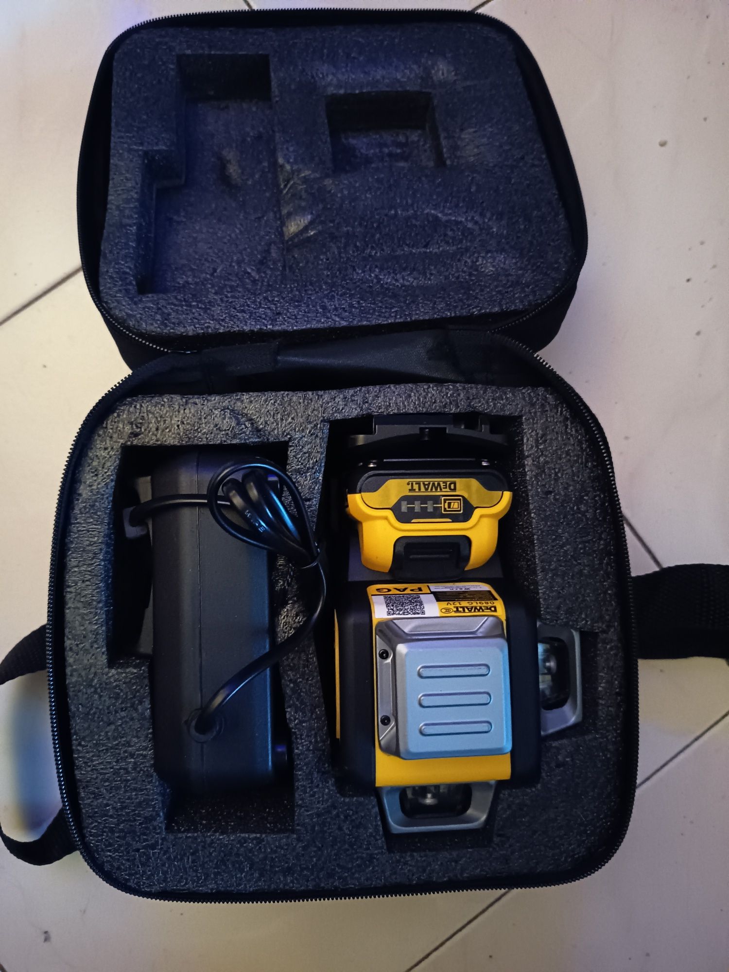 Nivel laser DeWALT