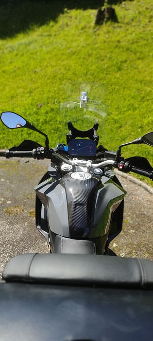 BMW F900XR 2022 - vários extras