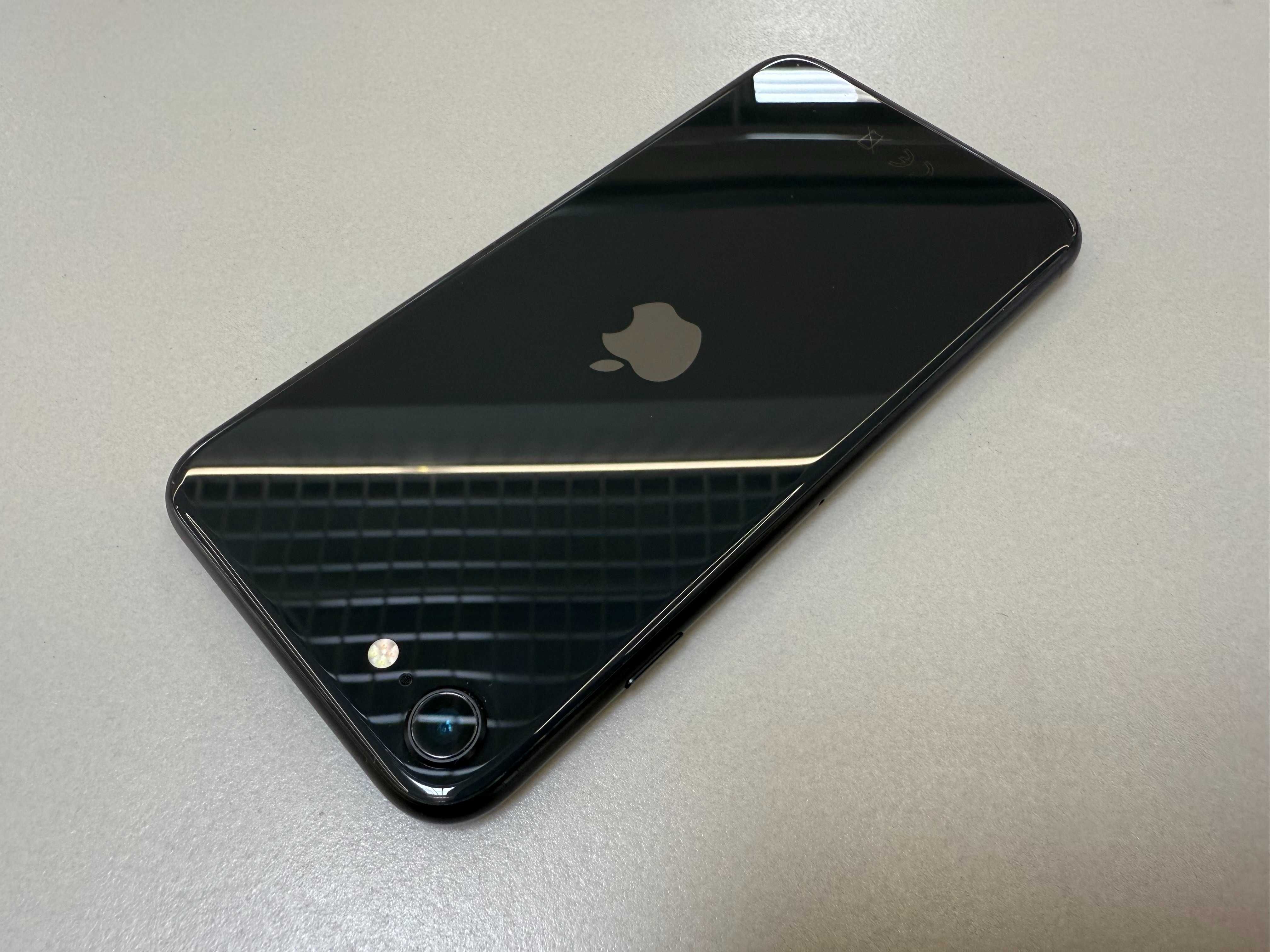 JAK NOWY Apple iPhone SE 2020 64GB bat.93% Czarny Teletorium Wałbrzych